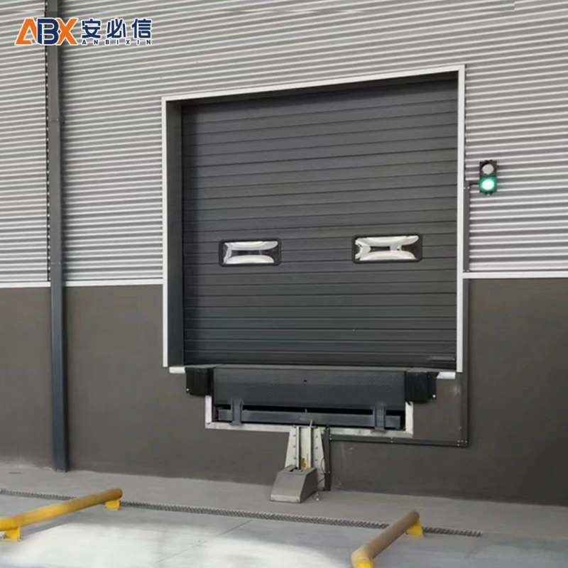 松原市分段式提升门